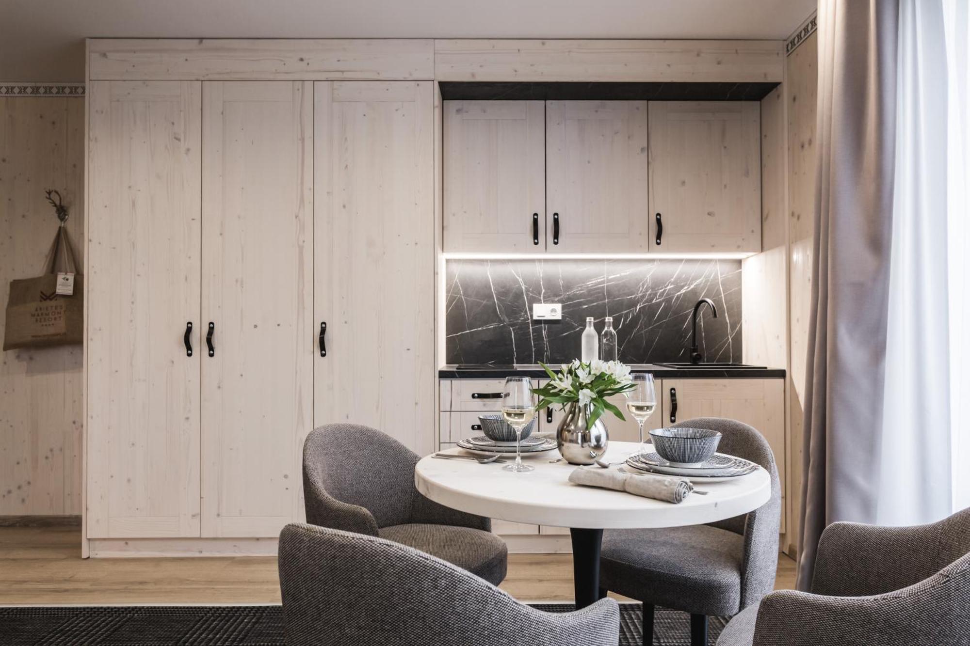 ARIETES MARMONT Apartmány **** Štrbské Pleso Exteriér fotografie